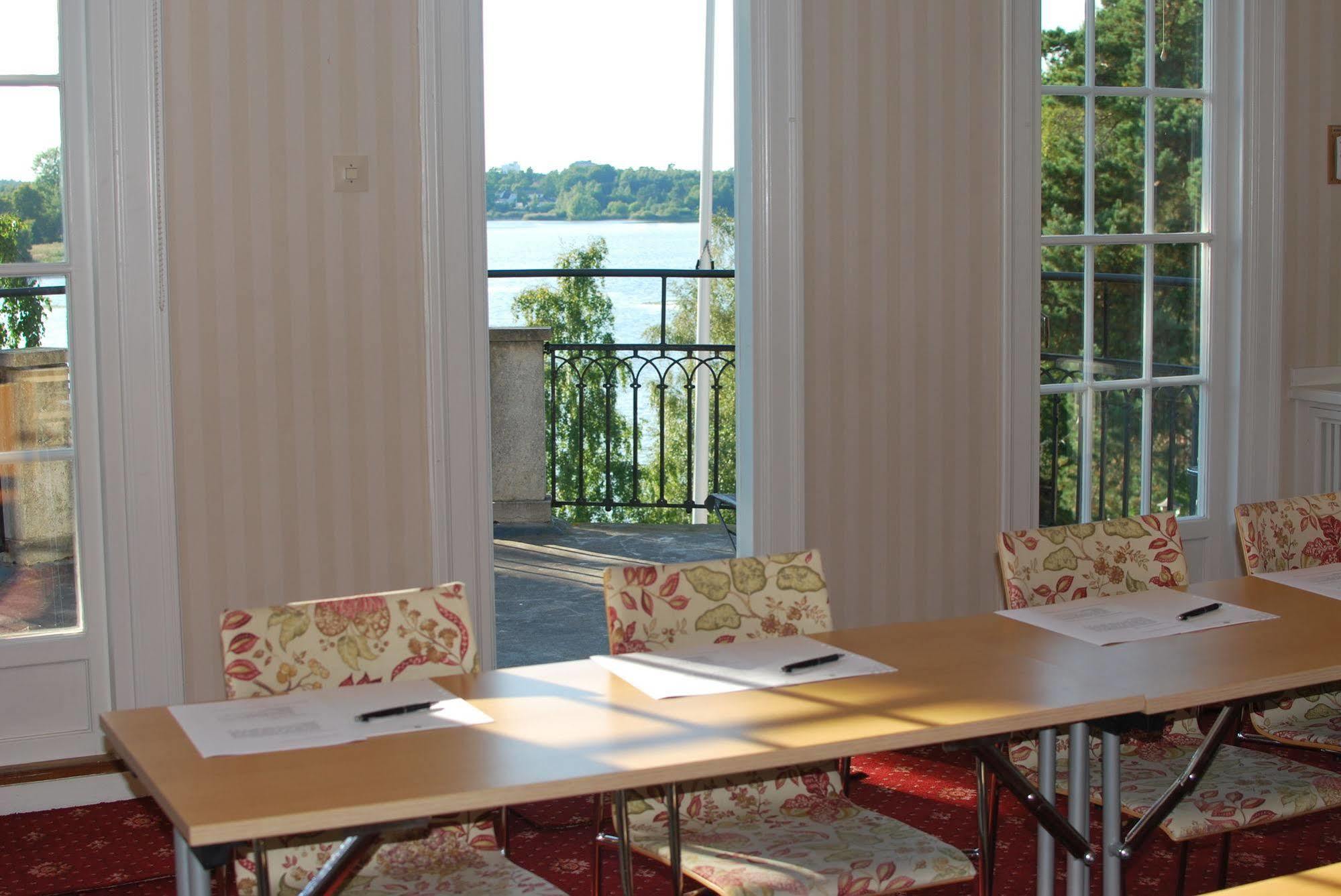 Balingsholm Hotel Huddinge Exterior photo